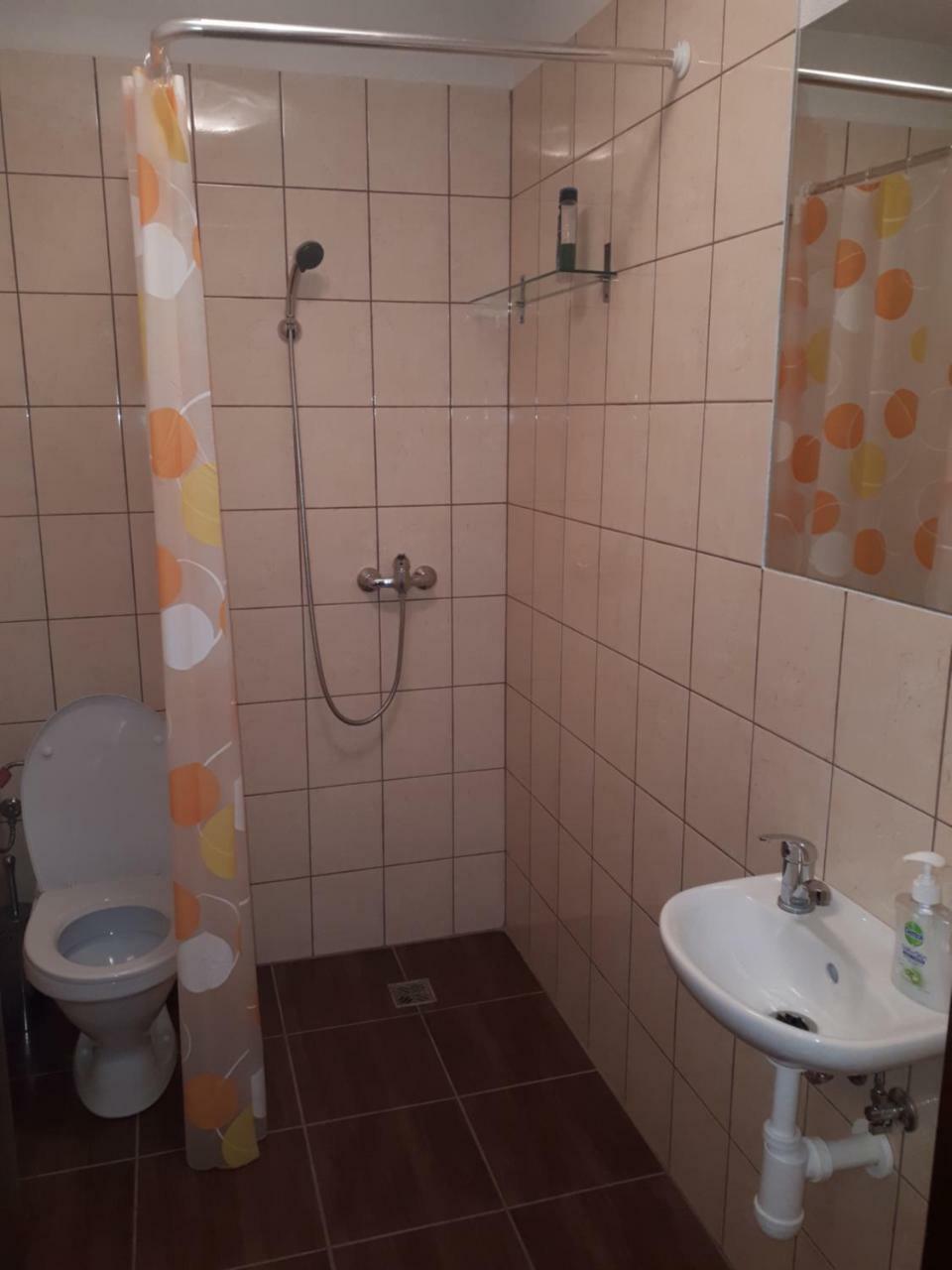 Apartman - Sukromie V Meste บราติสลาวา ภายนอก รูปภาพ
